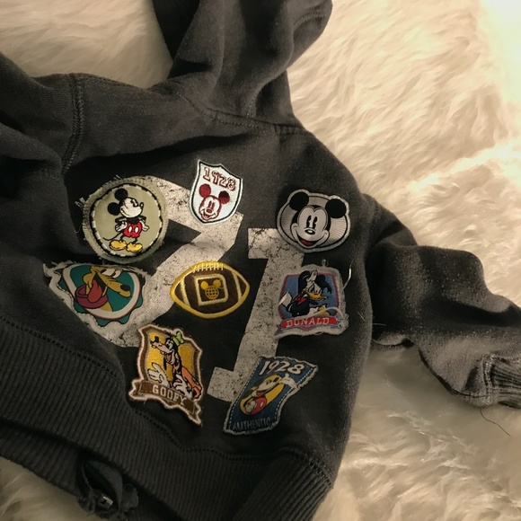 Walt Disney World Disney Parks Authentic 9/12month - Picture 4 of 5